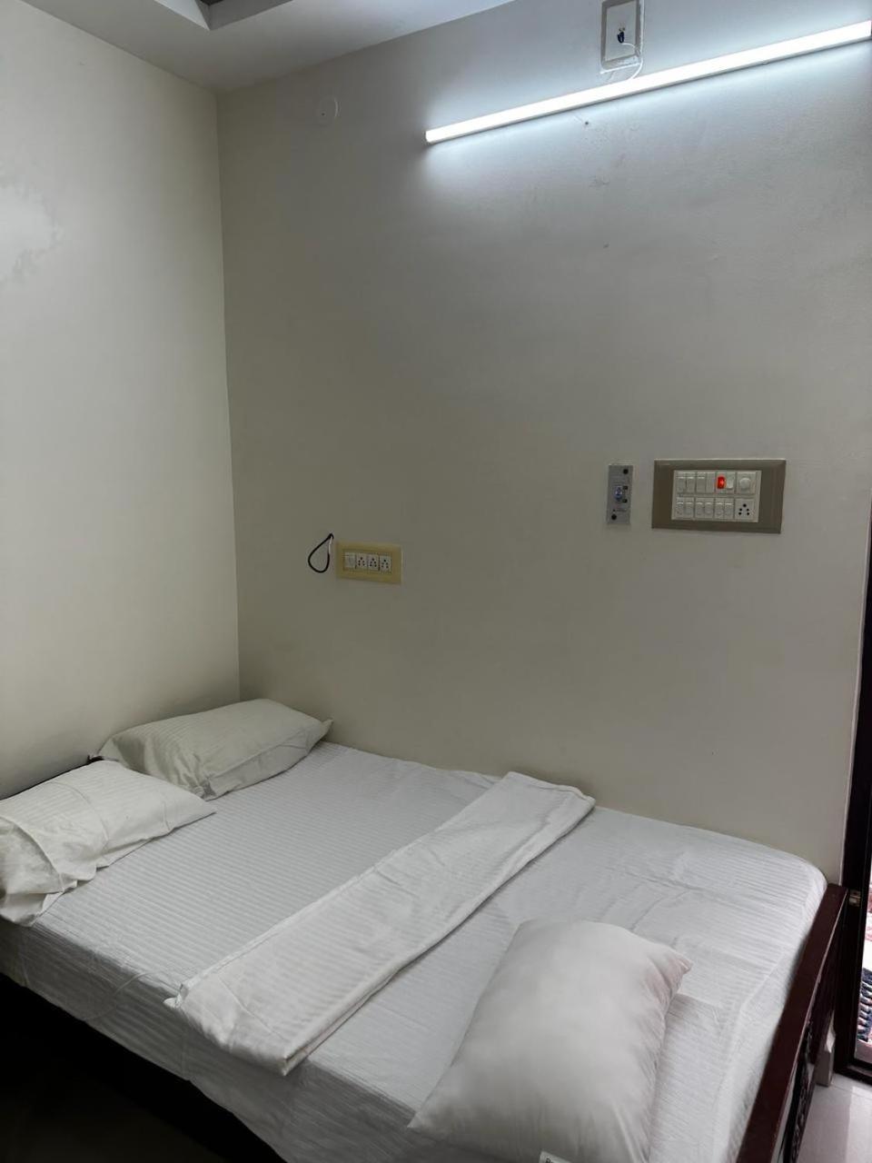 Temple View Home Stay Tiruvannāmalai Exterior photo